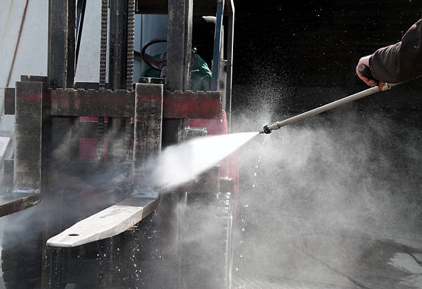 Best Window and Screen Pressure Cleaning in Westover, WV